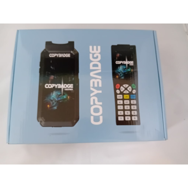 DISPOSITIFS COPYBADGE + 30 BADGES