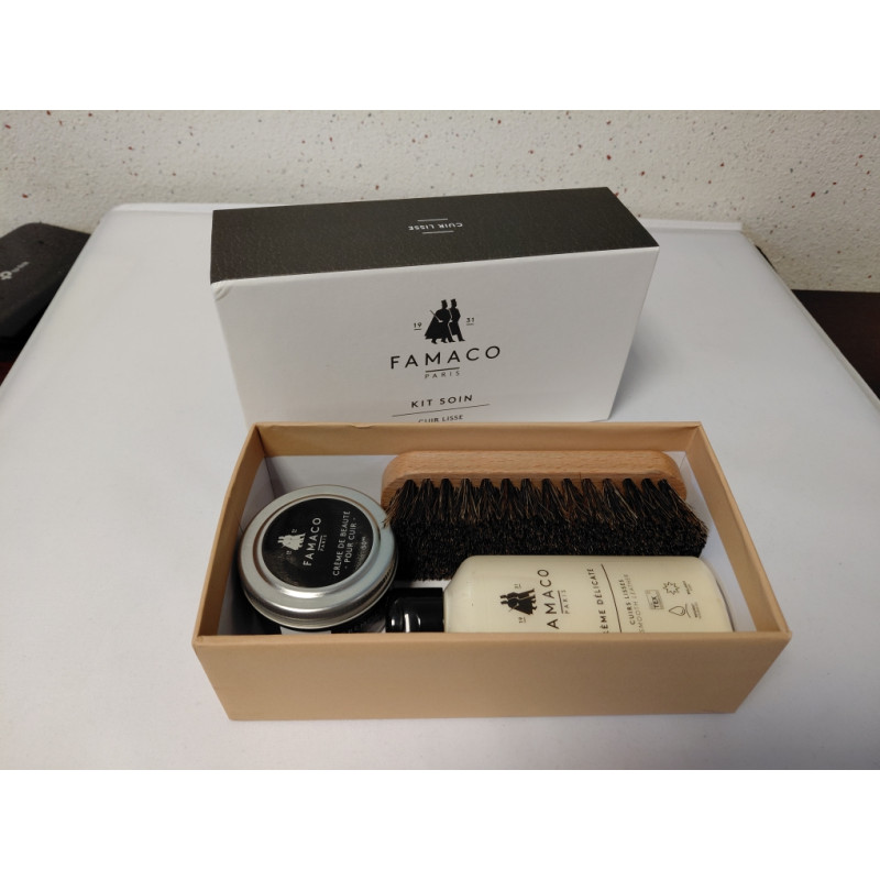 KIT DE SOINCUIR LISSE FAMACO